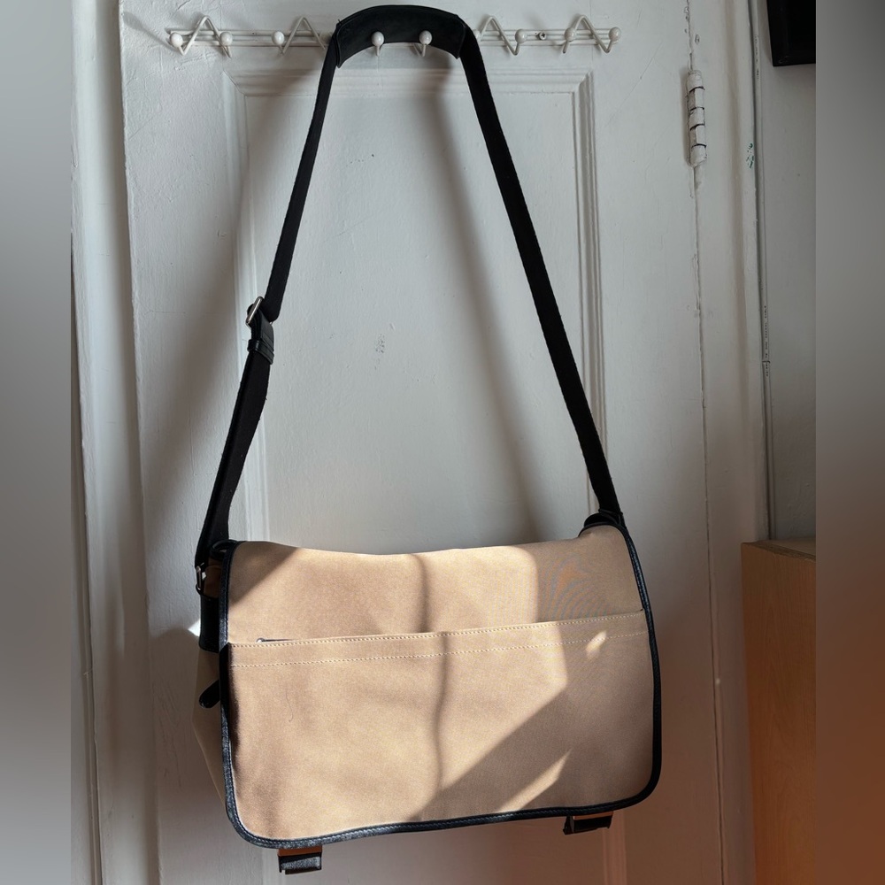 Coach Men's Messenger Bag - Picture 9 of 16